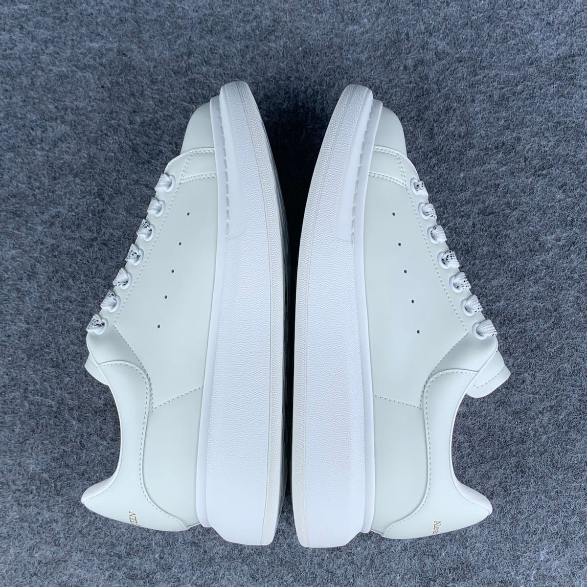 Alexander McQueen Oversized Sneaker 'White'