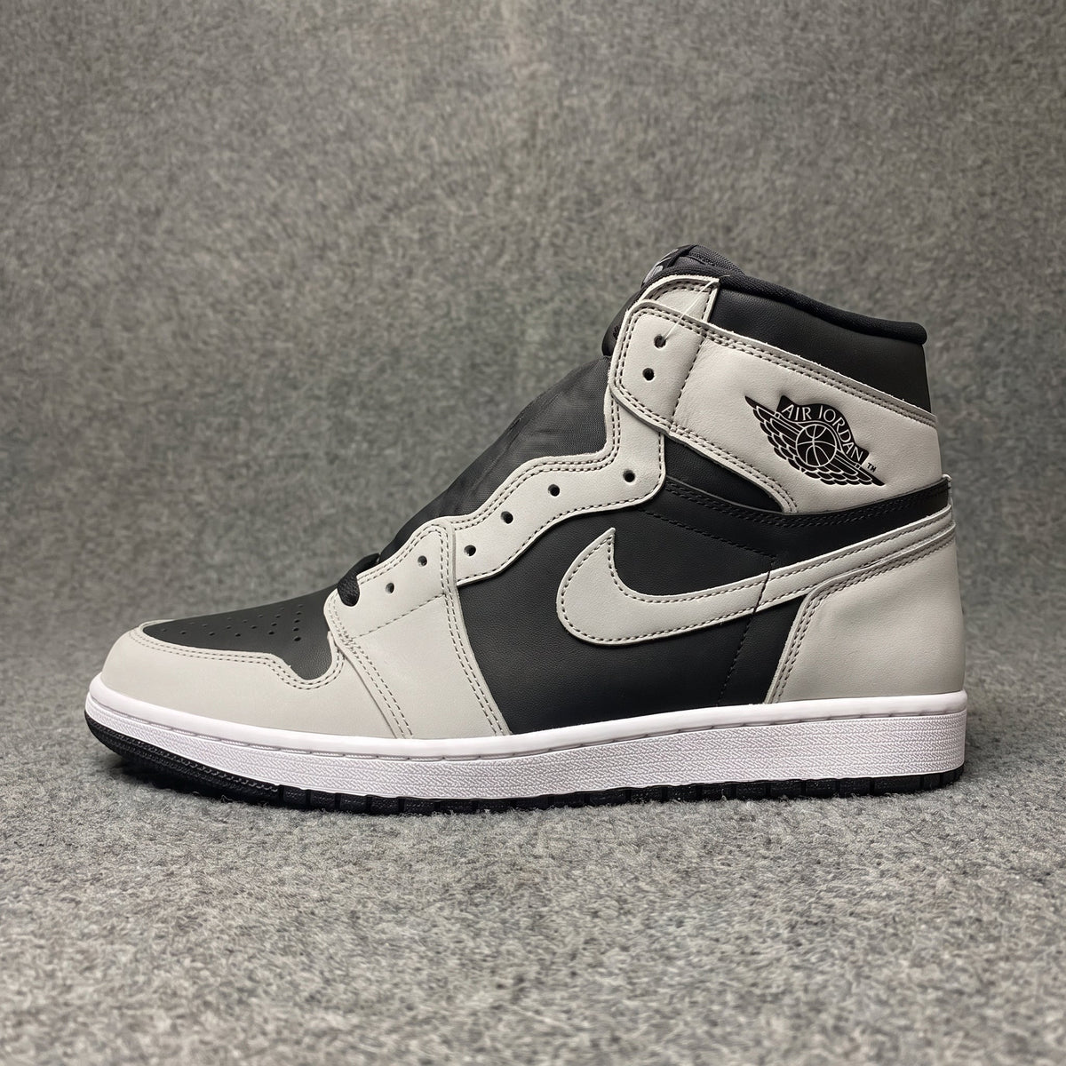 Air Jordan 1 Retro High OG 'Shadow 2.0'