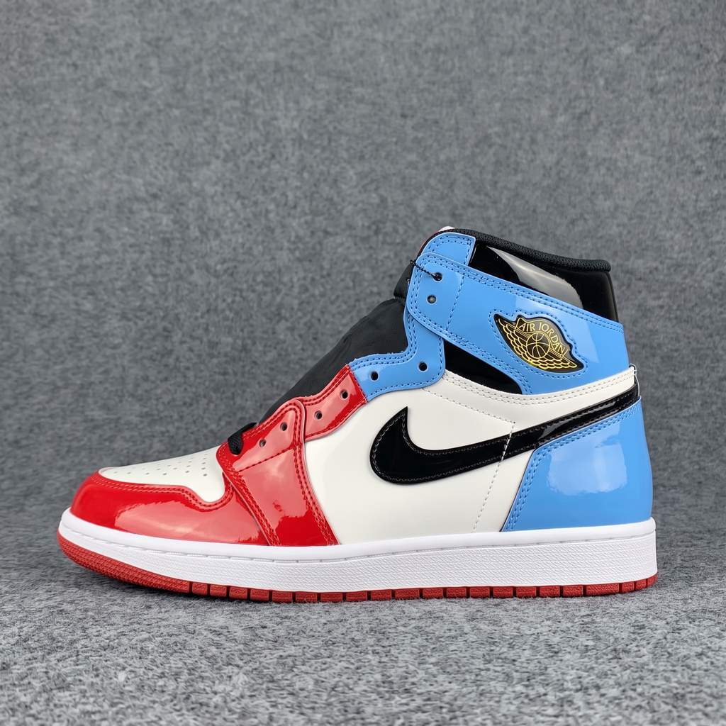Air Jordan 1 Retro High OG 'Fearless'