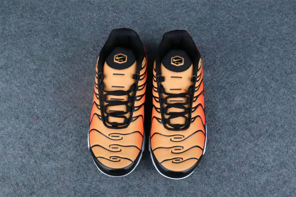 Air Max Plus 'Sunset'